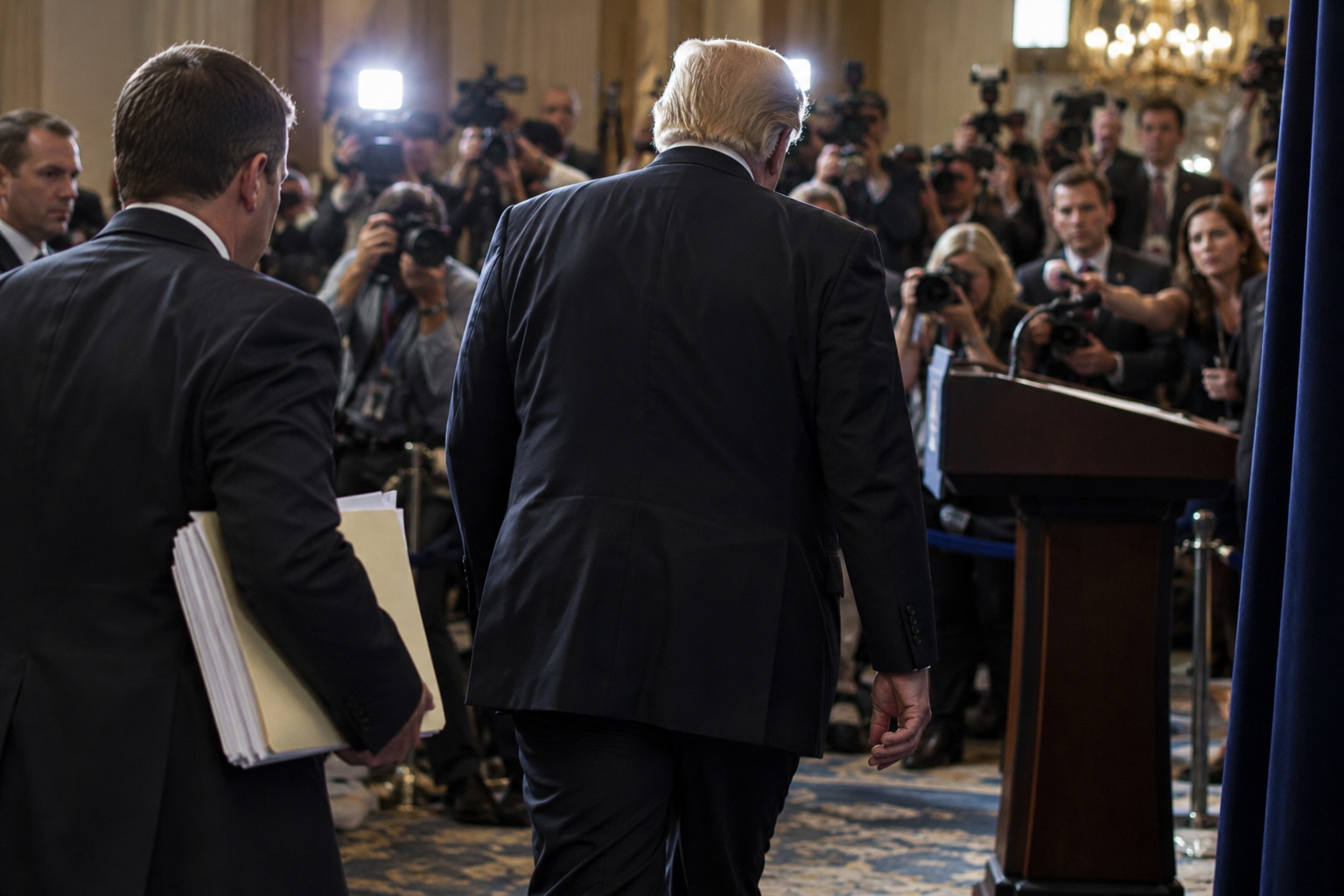 Trump Mocks Christine Blasey Ford’s Testimony as Crowd Cheers — article image
