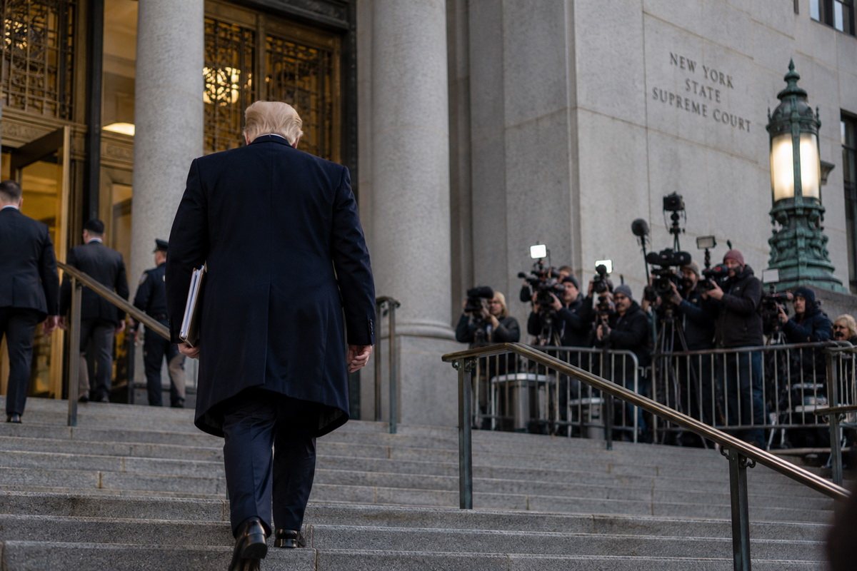 Trump Tries to Stop His New York Fraud Trial. The Appeals Court Says No. — article image
