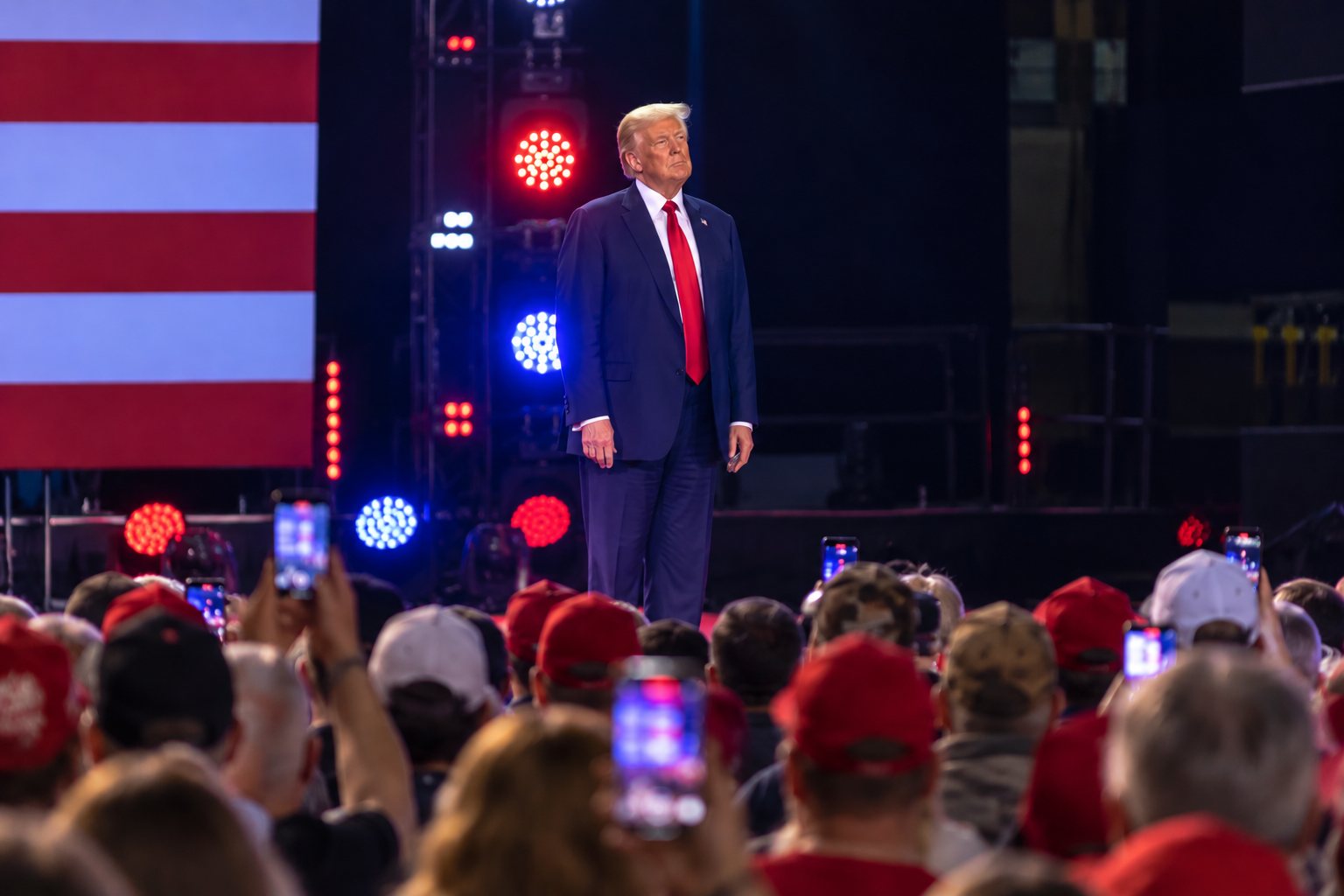 Trump Stops Taking Questions at Pennsylvania Town Hall — Then Stands on Stage Listening to Music for 39 Minutes — article image