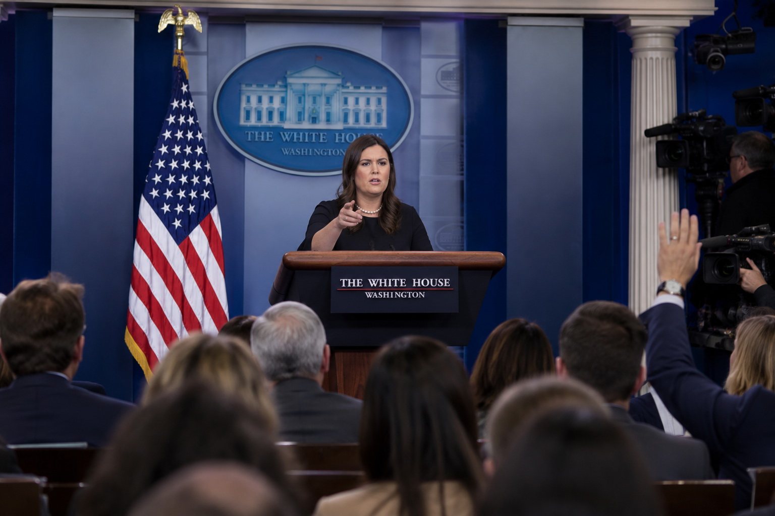 Trump Calls Former Campaign Adviser a Liar After Previously Praising Him as an “Excellent Guy” — article image